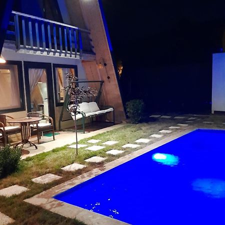 Happyhouse Bungalov Three-Room, Sw Pool With Lake View, Sapanca B1 Kültér fotó